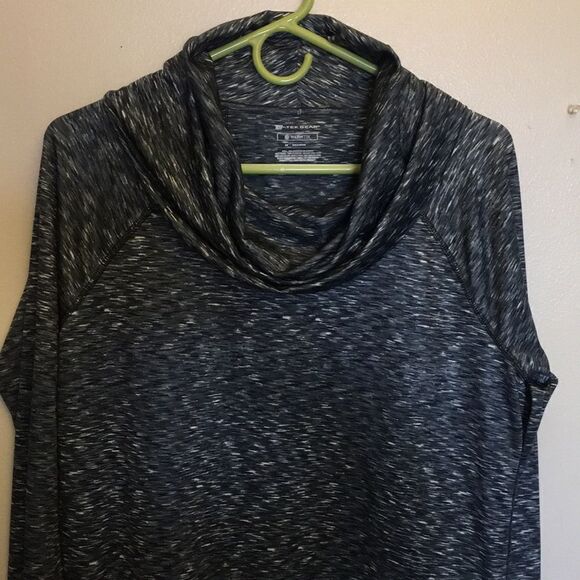 Tek Gear warm tek Polyester Top Size Medium - Picture 3 of 8